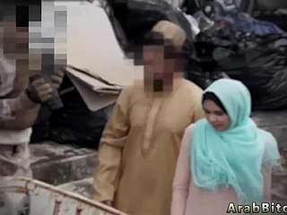 Arab perkahwinan dara dan kroni ibu tiri ini anak tirinya girlplayfellow Operasi