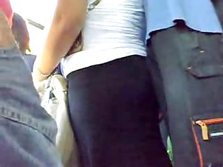 perving على حافلة 3