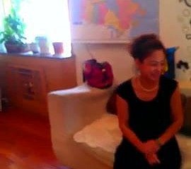 Noticias del slutwife chino: Haz lo que digo, rápidamente!