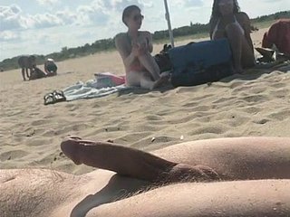 Общественный пляж проблескового и Камминг (не мой)